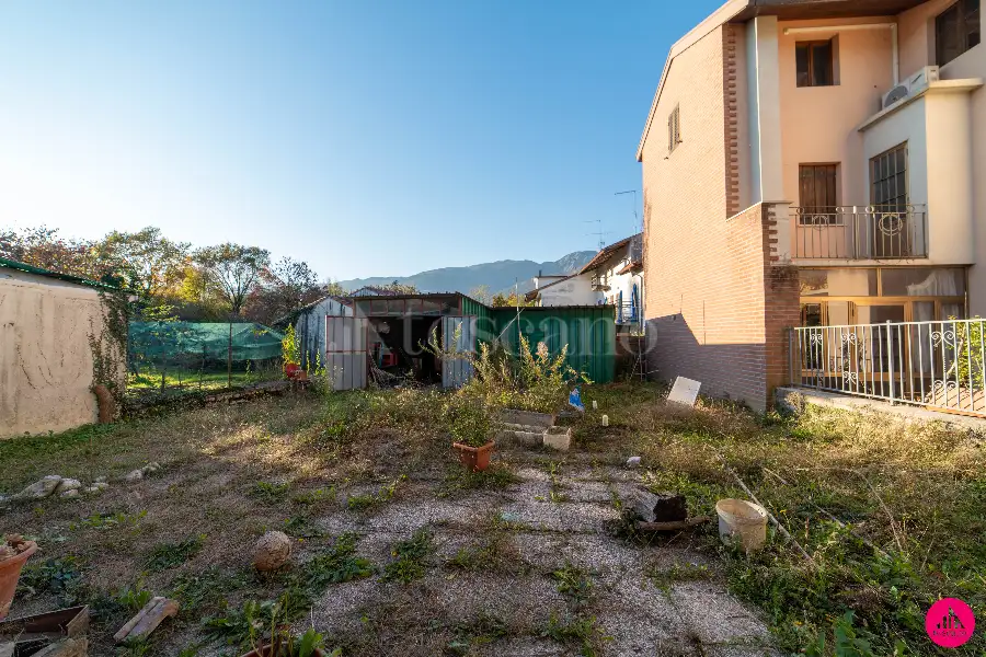 Casa Indipendente in vendita di 120 mq a €159.000 (rif. 203/2025)