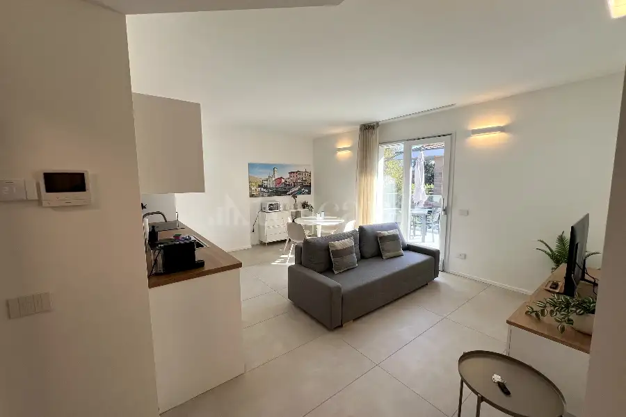 Casa in affitto di 80 mq a €1.500 (rif. 27/2024)