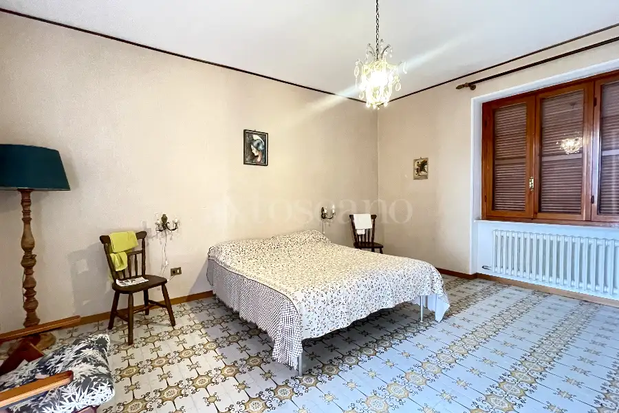 Villa in vendita di 400 mq a €295.000 (rif. 2/2026)