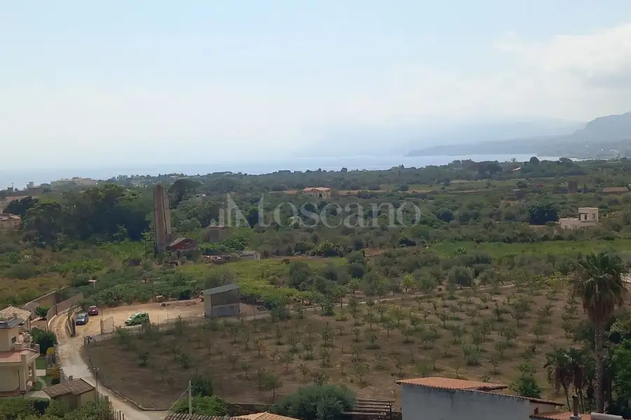 Attico in vendita di 170 mq a €185.000 (rif. 14/2024)
