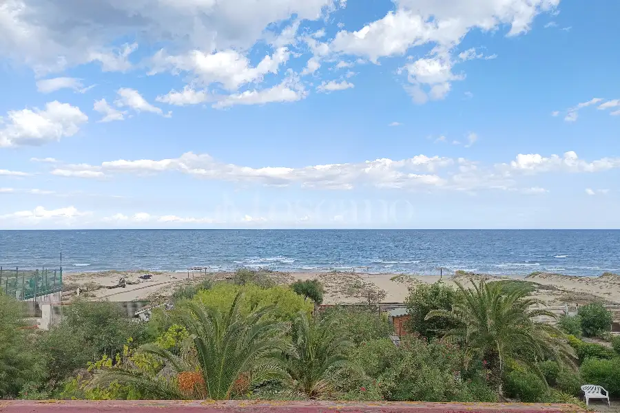 Villa in vendita di 365 mq a €490.000 (rif. 112/2025)