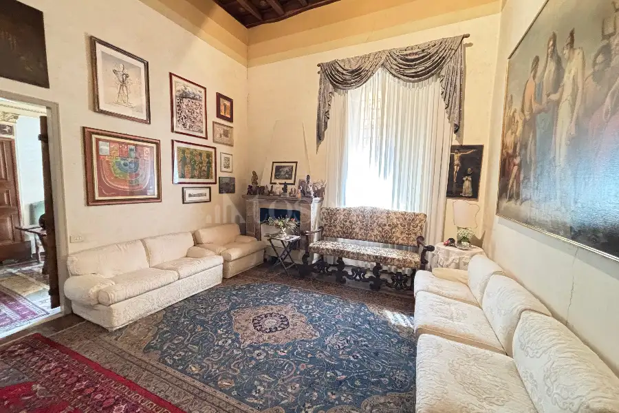 Casa in vendita di 153 mq a €1.990.000 (rif. 20/2026)