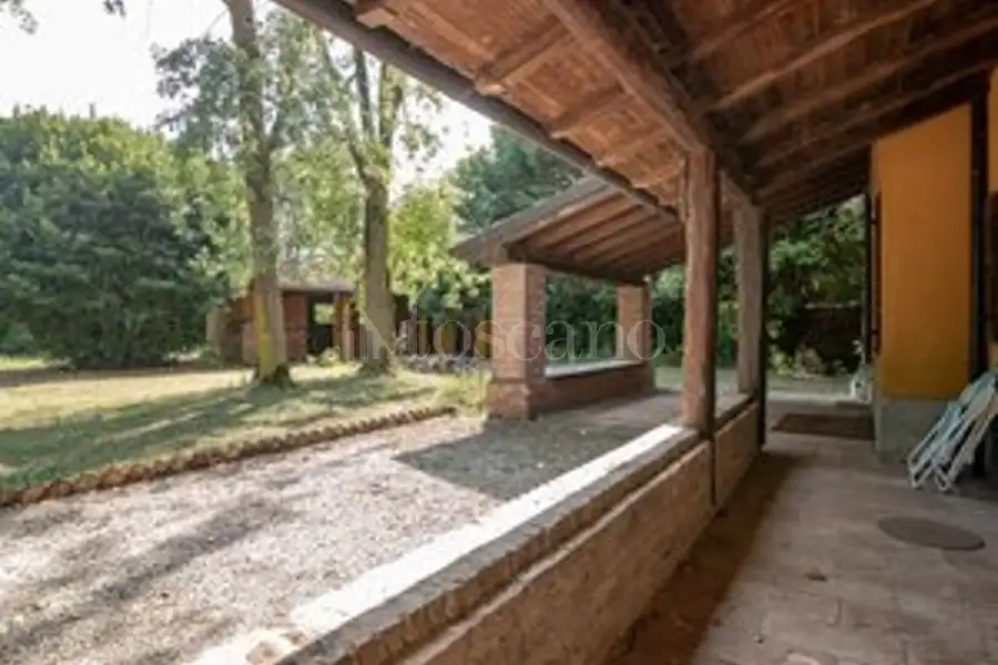 Casale in vendita di 450 mq a €450.000 (rif. 22/2026)