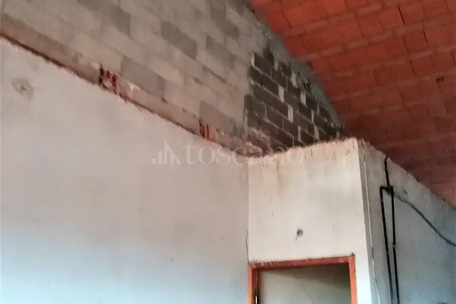 Palazzo in vendita di 280 mq a €310.000 (rif. 14/2023)
