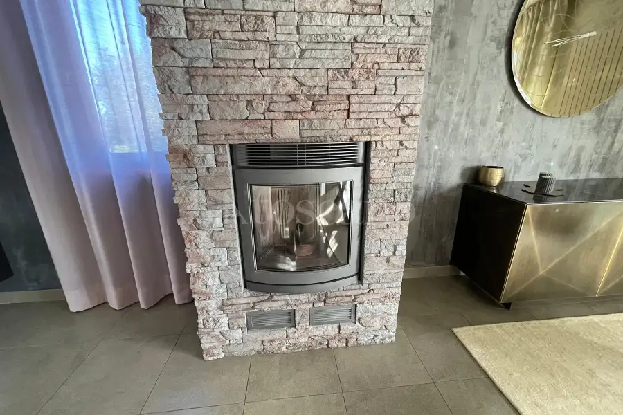 Villa Bifamiliare in vendita di 250 mq a €360.000 (rif. 65/2025)