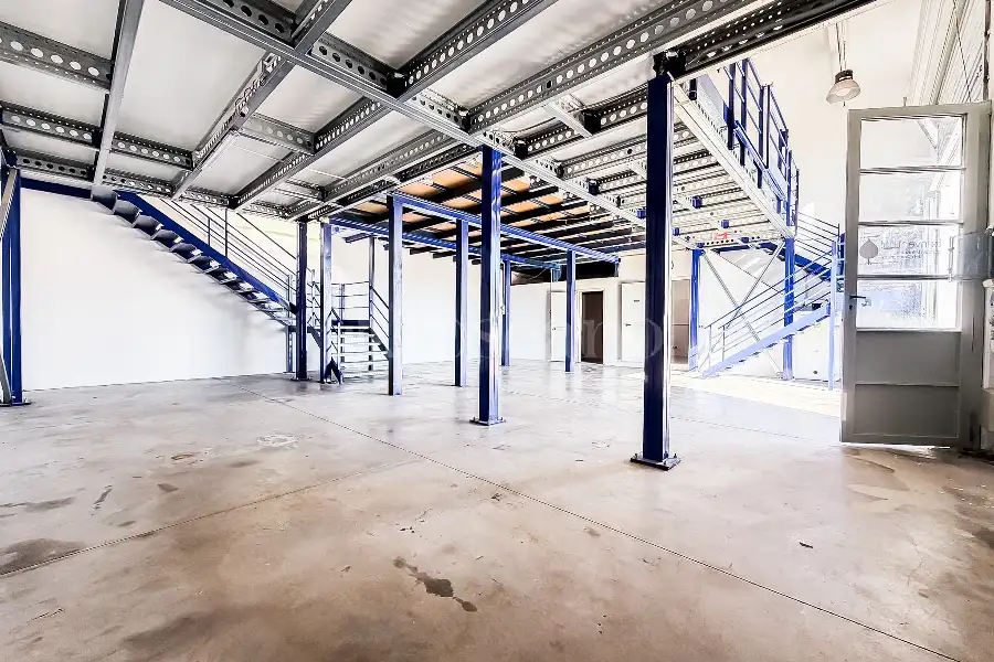 Capannone in vendita di 261 mq a €260.000 (rif. 57/2026)