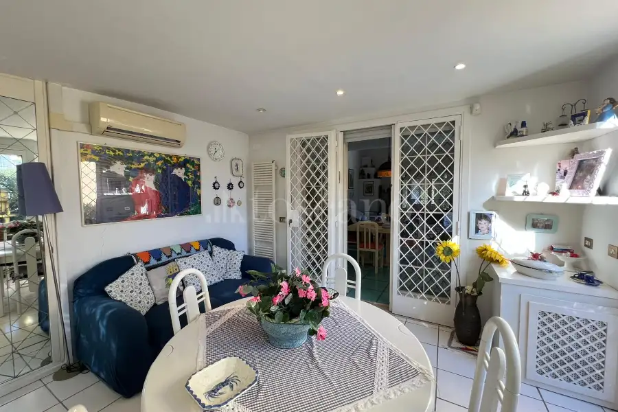 Villa Bifamiliare in vendita di 135 mq a €550.000 (rif. 13/2026)