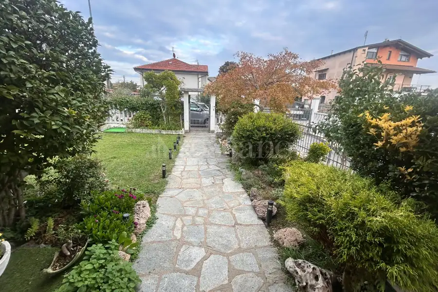 Villa in vendita di 260 mq a €560.000 (rif. 40/2025)