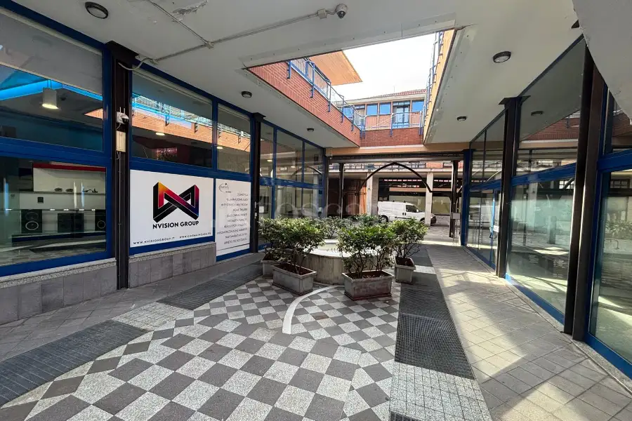 Negozio in vendita di 105 mq a €88.000 (rif. 25/2025)