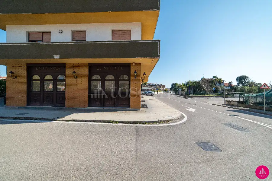 Negozio in vendita di 125 mq a €125.000 (rif. 46/2025)