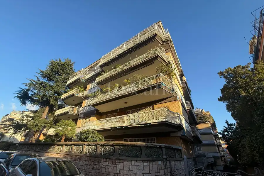 Casa in vendita di 190 mq a €749.000 (rif. 9/2025)
