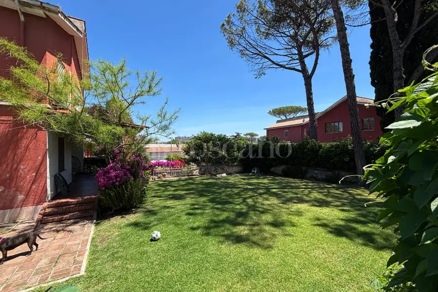 Villa Plurifamiliare in vendita di 228 mq a €519.000 (rif. 37/2025)