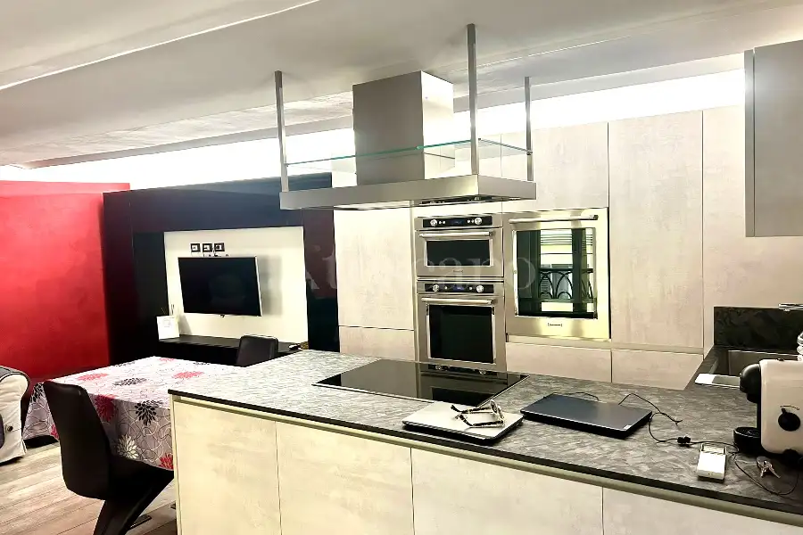 Casa in affitto di 125 mq a €2.500 (rif. 42/2026)