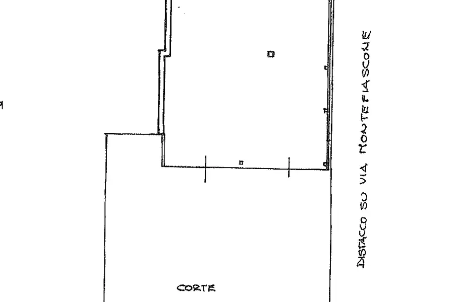 Negozio in vendita di 140 mq a €219.000 (rif. 5/2026)