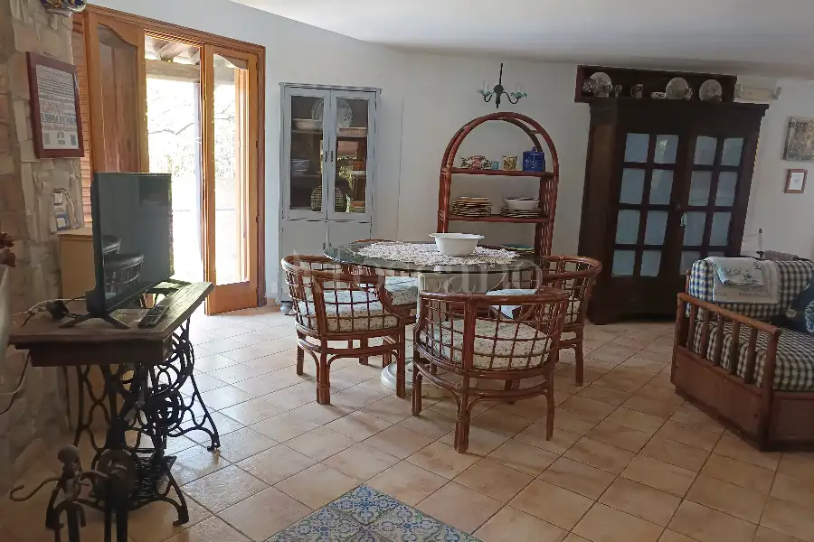 Villa in vendita di 100 mq a €294.000 (rif. 70/2026)