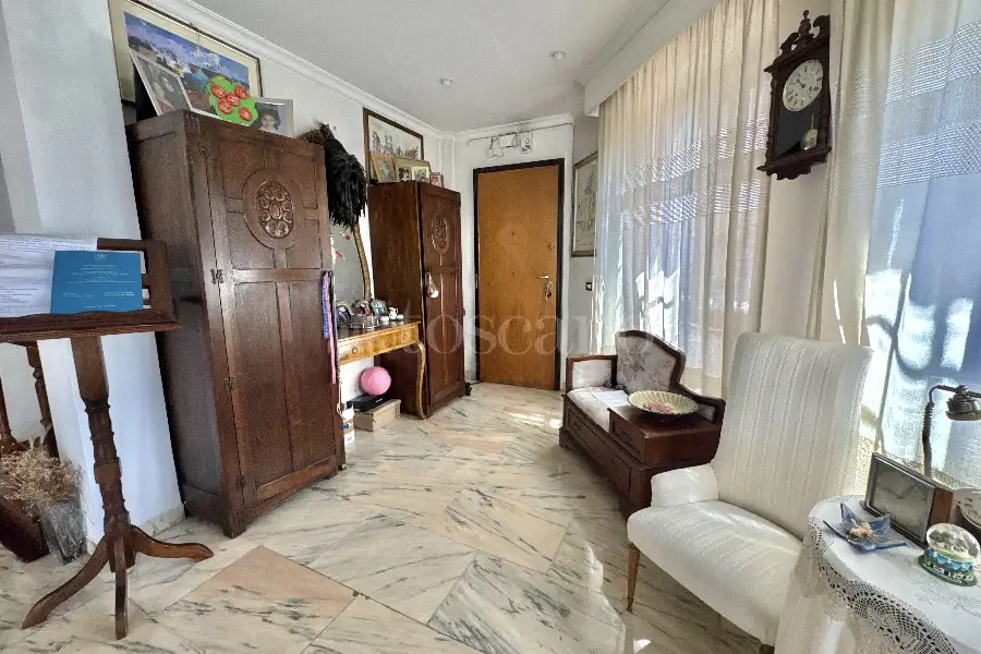 Villa Plurifamiliare in vendita di 300 mq a €649.000 (rif. 18/2026)