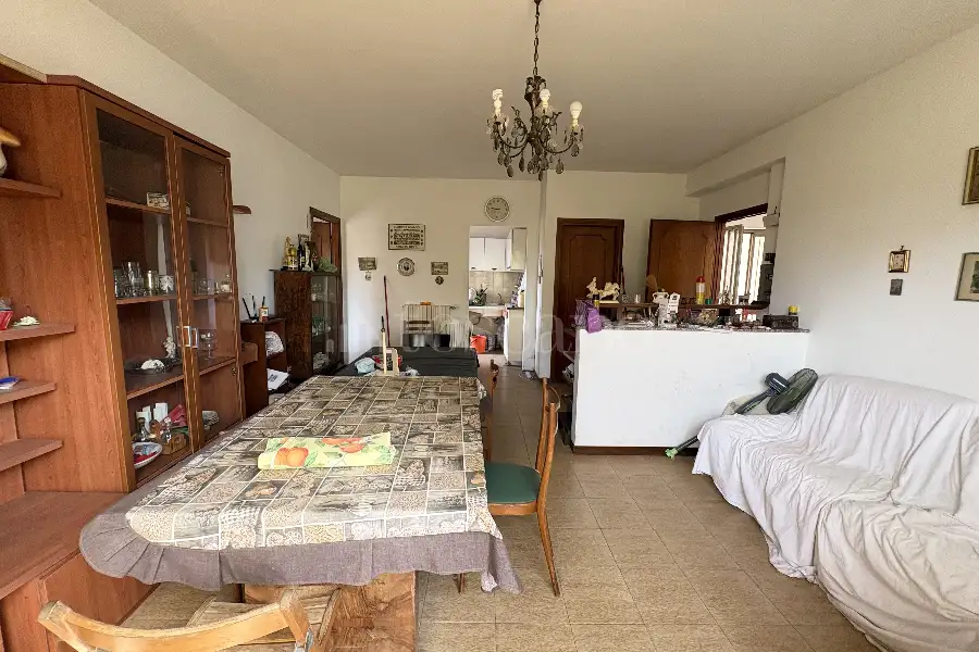 Palazzo in vendita di 300 mq a €199.000 (rif. 89/2026)