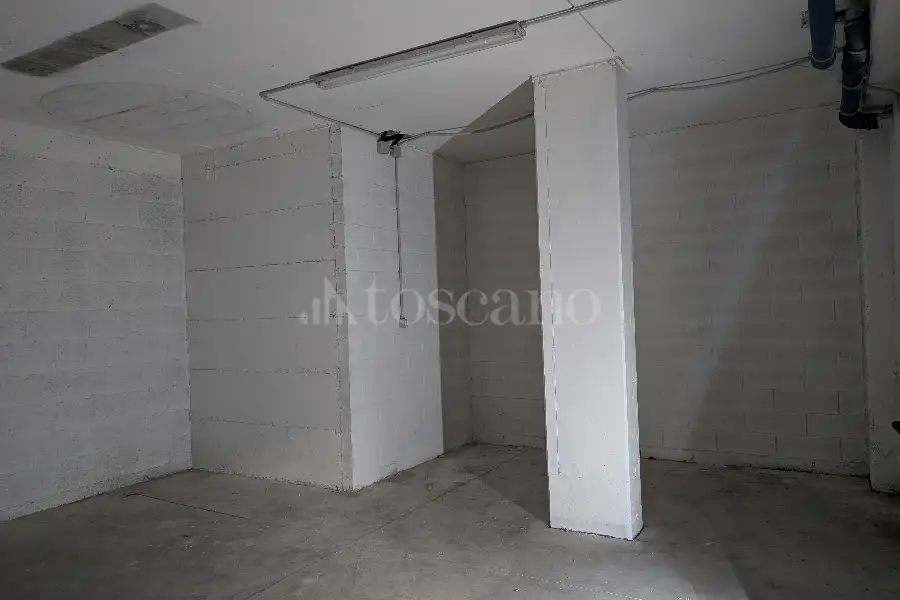 Magazzino in vendita di 43 mq a €35.000 (rif. 10/2026)