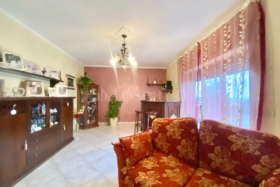 Casa in vendita di 171 mq a €176.000 (rif. 15/2025)
