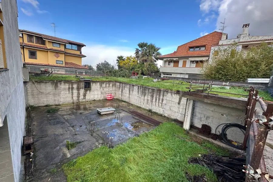 Villa in vendita di 300 mq a €128.000 (rif. 8/2026)