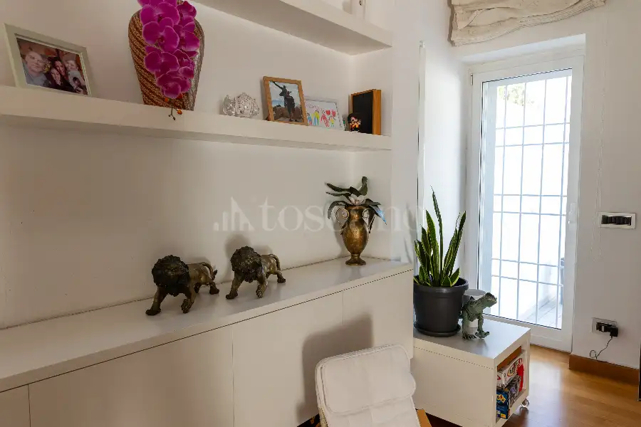 Villino a Schiera in vendita di 216 mq a €779.000 (rif. 114/2025)