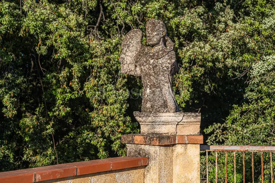 Villa in vendita di 1.200 mq a €4.250.000 (rif. 61/2026)