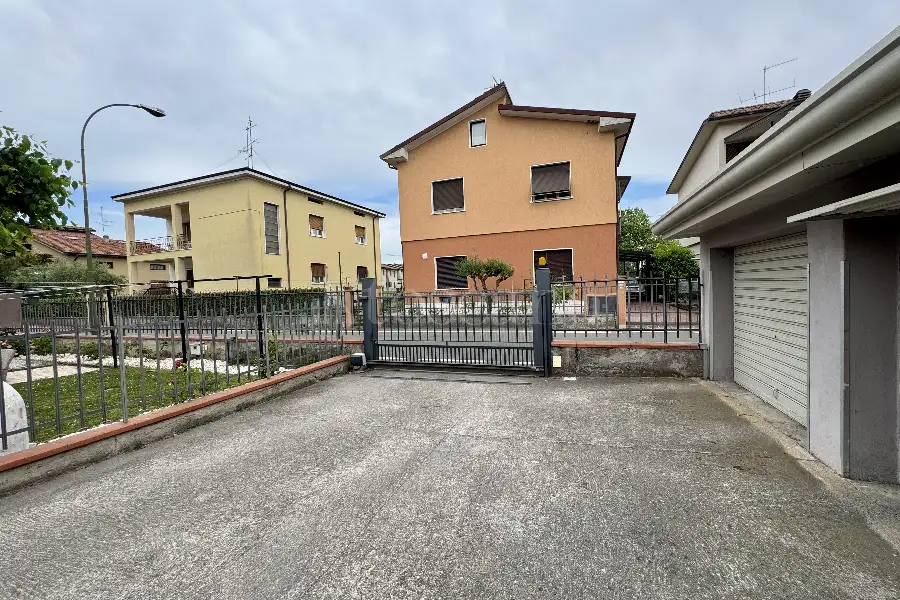 Casa in vendita di 86 mq a €155.000 (rif. 24/2026)