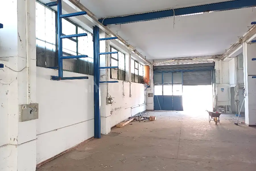 Laboratorio in vendita di 600 mq a €300.000 (rif. 32/2025)