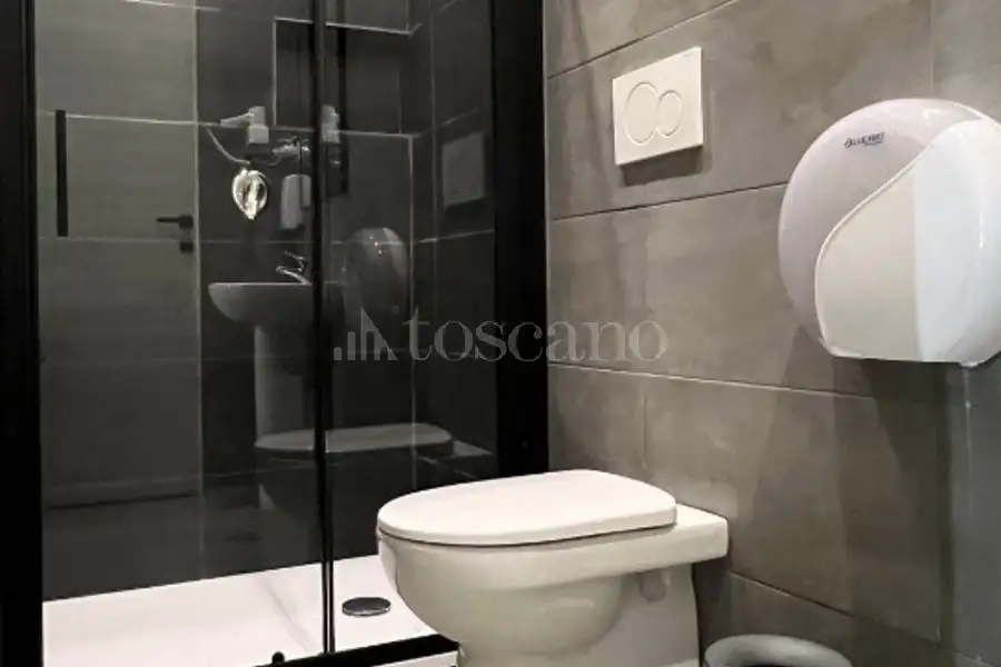 Albergo in vendita di 450 mq a €1.790.000 (rif. 10/2026)