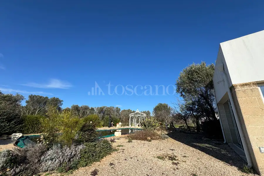 Villa in vendita di 170 mq a €780.000 (rif. 3/2026)