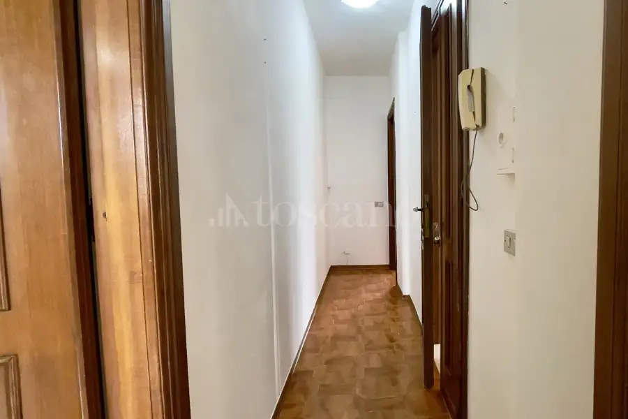 Villa Bifamiliare in vendita di 450 mq a €249.000 (rif. 23/2025)