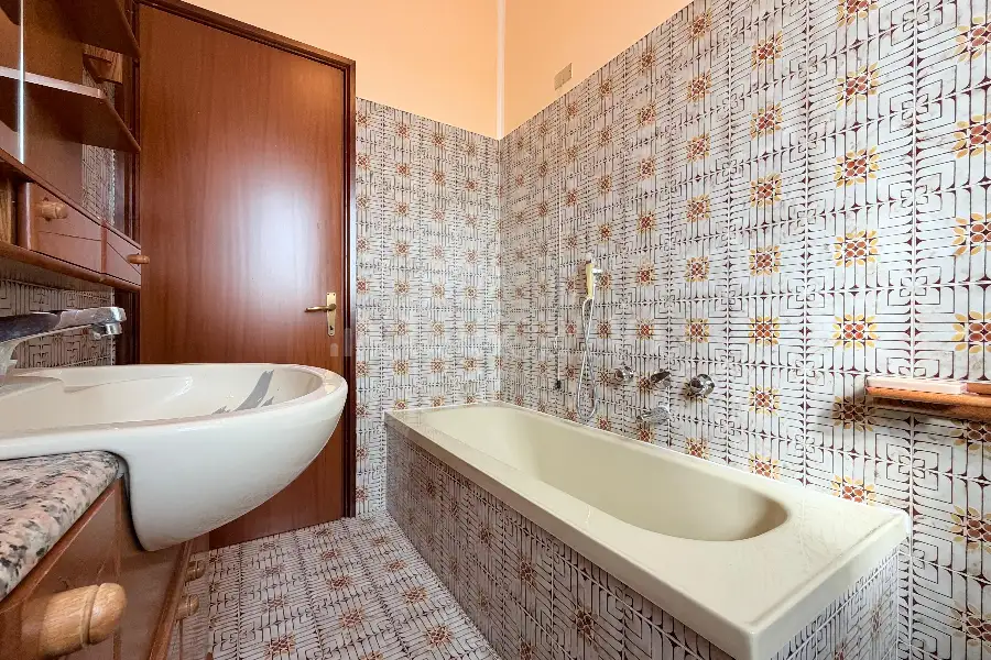 Casa in affitto di 120 mq a €1.000 (rif. 21/2026)