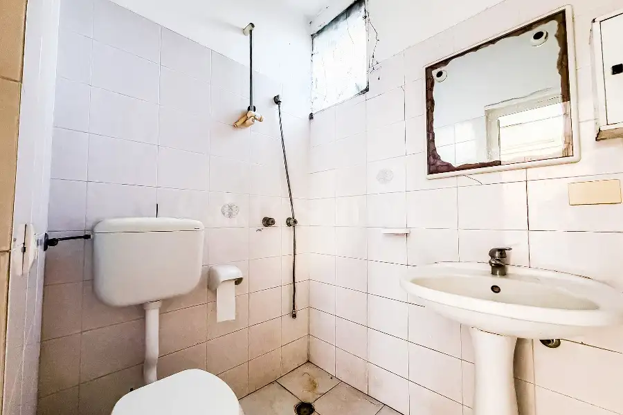Laboratorio in vendita di 101 mq a €200.000 (rif. 62/2026)