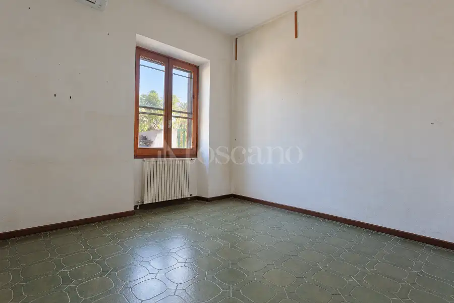 Villa in vendita di 330 mq a €1.150.000 (rif. 33/2026)