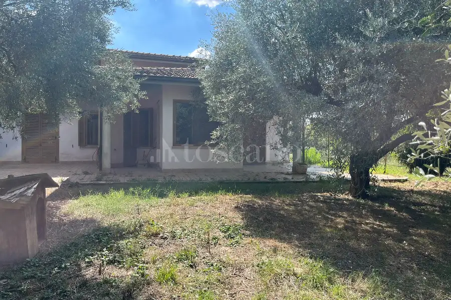 Villa Bifamiliare in vendita di 150 mq a €299.000 (rif. 49/2026)