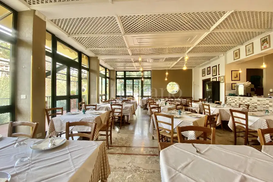 Agriturismo in vendita di 600 mq a €1.750.000 (rif. 13/2026)
