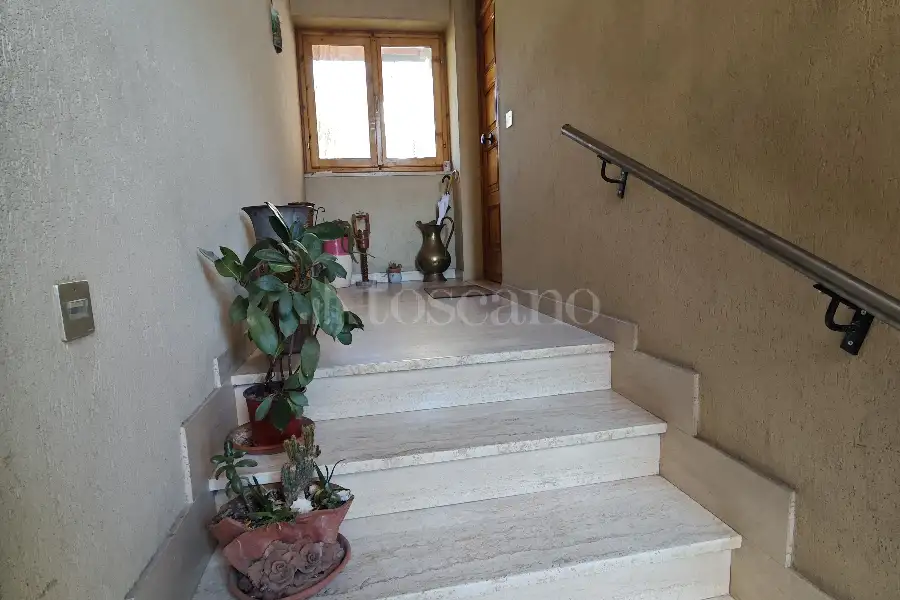 Casa in vendita di 270 mq a €340.000 (rif. 25/2026)