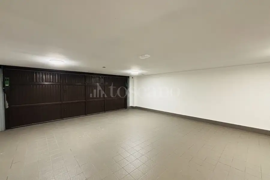 Villa in vendita di 385 mq a €880.000 (rif. 39/2026)