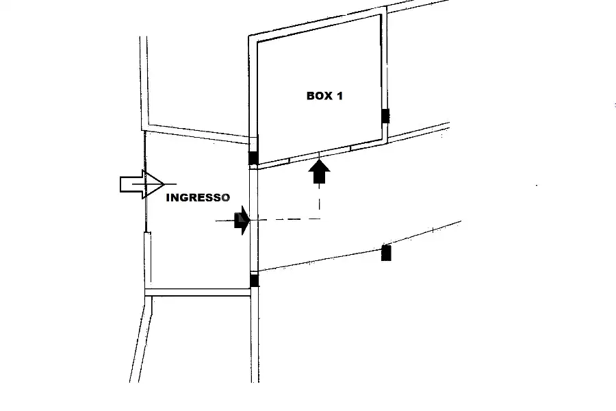 Box in vendita di 24 mq a €29.000 (rif. 18/2026)