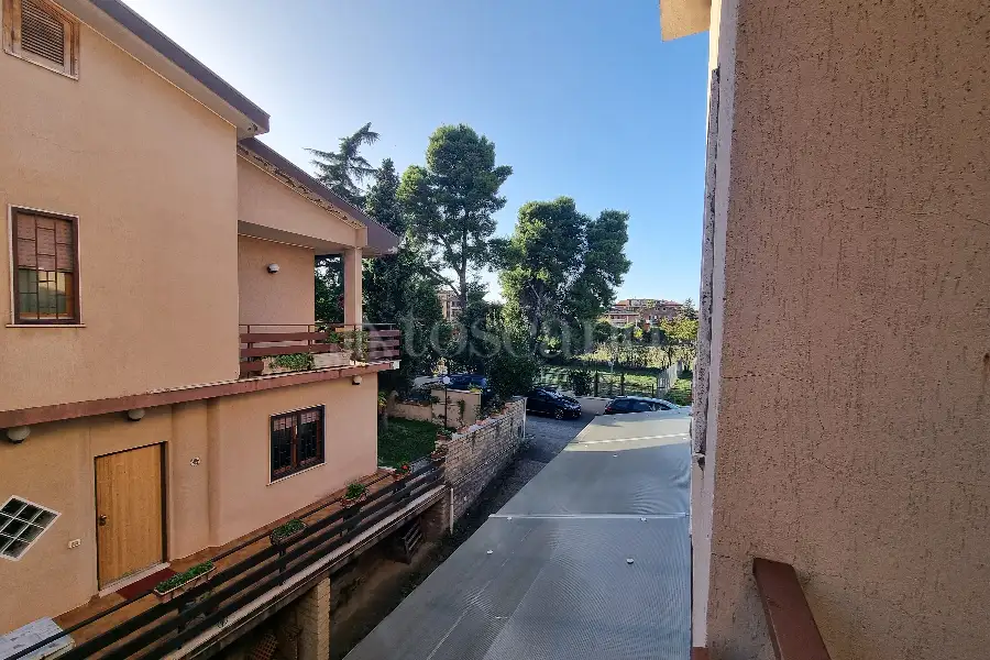 Villa Bifamiliare in vendita di 184 mq a €360.000 (rif. 42/2025)