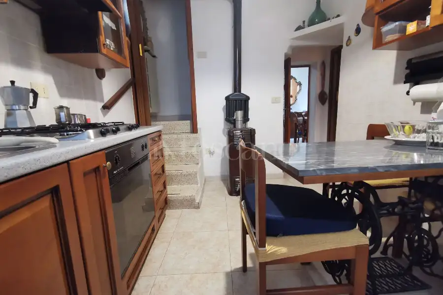 Villino a Schiera in vendita di 90 mq a €80.000 (rif. 24/2026)