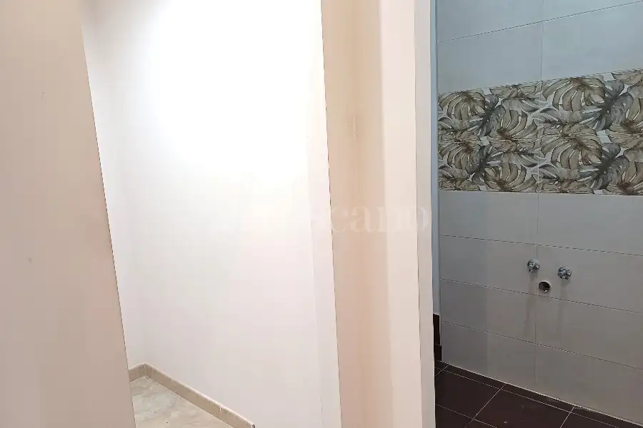Negozio in vendita di 52 mq a €149.000 (rif. 17/2025)