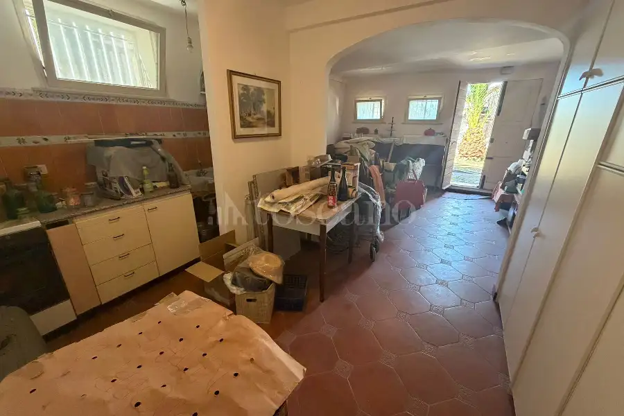Casale in vendita di 230 mq a €950.000 (rif. 47/2026)
