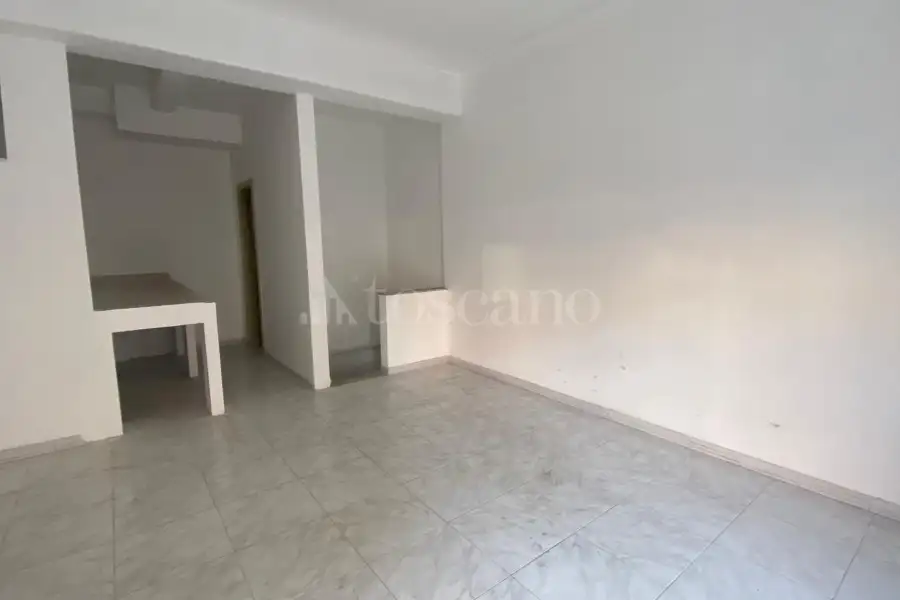 Negozio in vendita di 40 mq a €59.000 (rif. 4/2026)