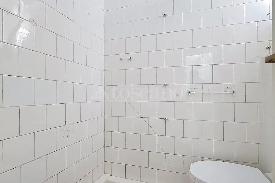 Negozio in affitto di 140 mq a €1.200 (rif. 144/2026)