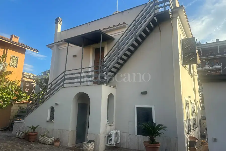 Villa in vendita di 170 mq a €679.000 (rif. 41/2026)