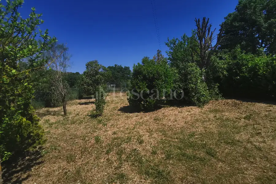 Casale in vendita di 300 mq a €570.000 (rif. 24/2022)