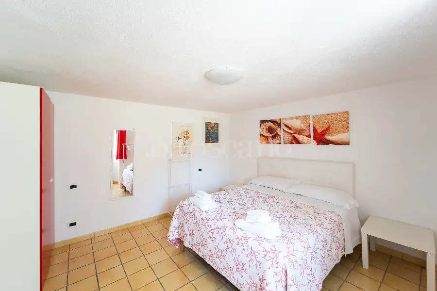 Villa in vendita di 230 mq a €1.200.000 (rif. 2/2026)