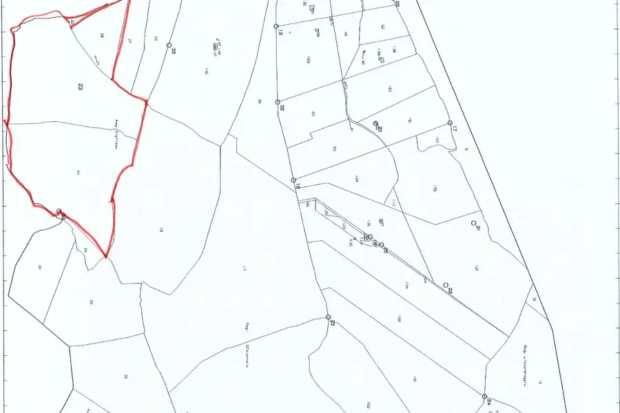 Agricolo in vendita di 375.217 mq a €480.000 (rif. 55/2024)