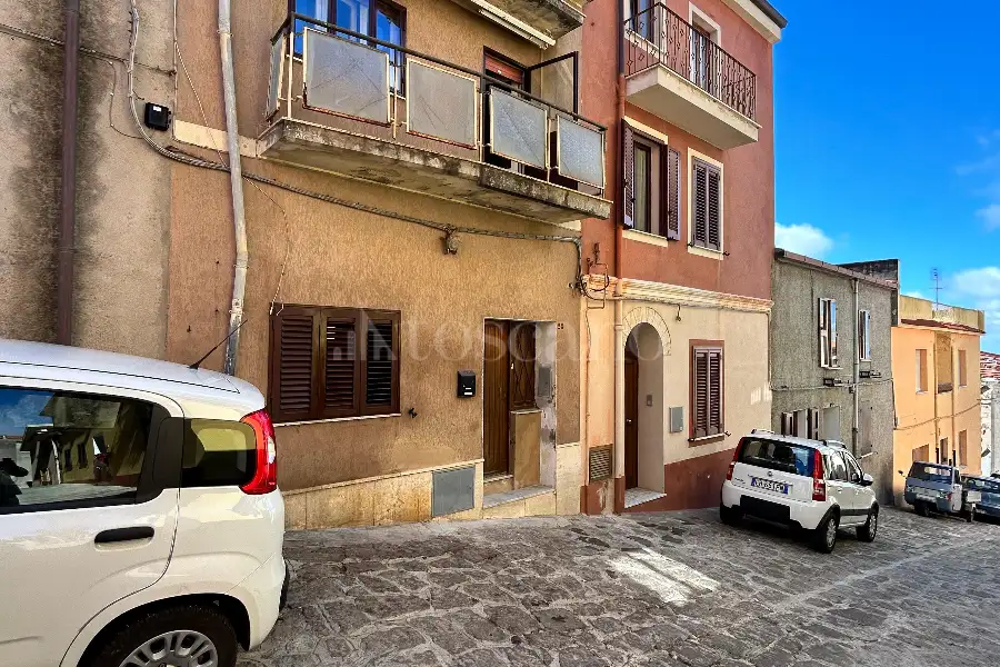 Casa Indipendente in vendita di 50 mq a €25.000 (rif. 152/2025)